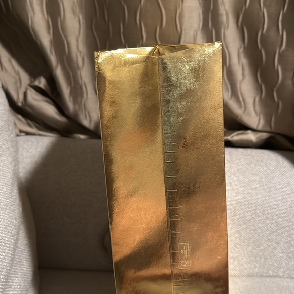 Burberry Gold Shopping Bag 12x16.5 - Picture 9 of 10